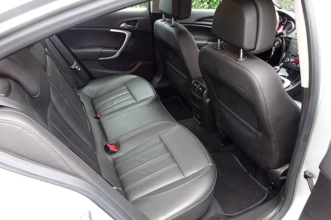 Banquette arrière d'une Opel Insignia
